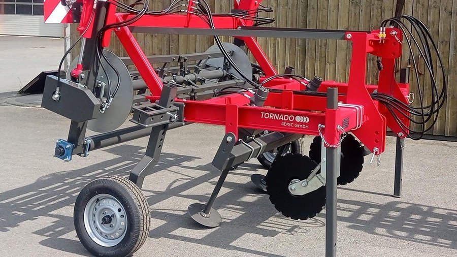 Abbildung des Folienroders Tornado zur rückstandfreien Entfernung von Mulchfolie in der Obst- und Gemüseproduktion © Werksbild 4Disc GmbH