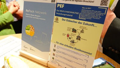 Infotafeln zur VuT-Maßnahme "RePack-Netzwerk" un dem beteiligten Projekt "BUSINESS"